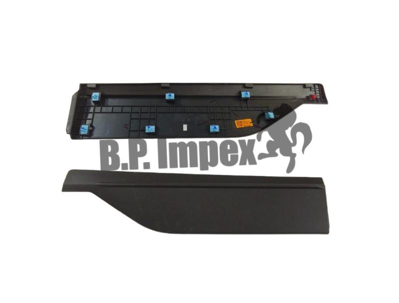 GARNISH ASSY-RR DR SIDE LH