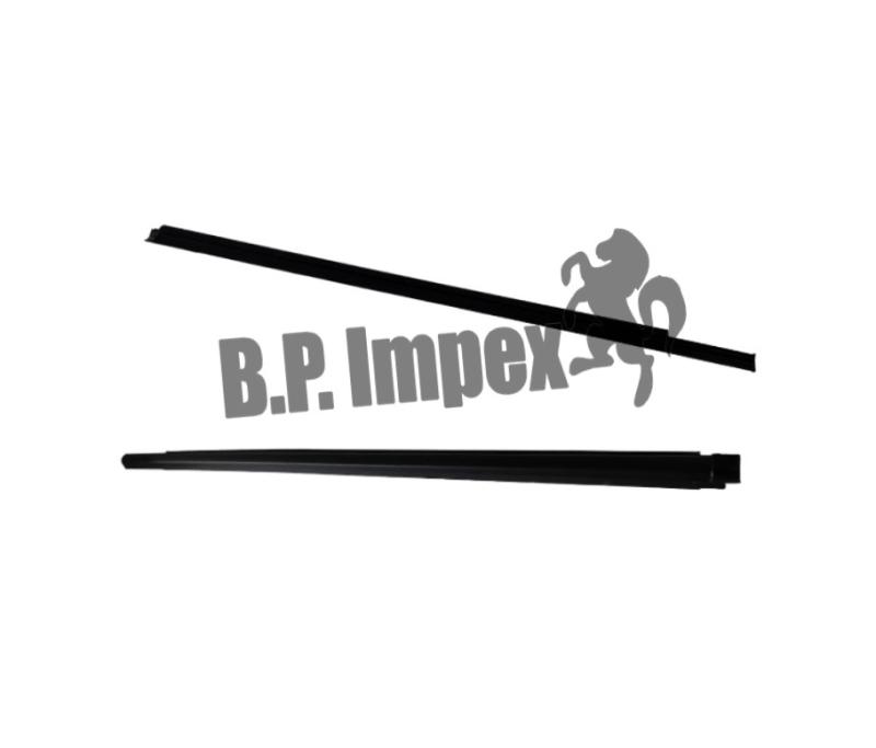 W/STRIP ASSY-RR DR BELT O/S RH,83220B4000 83220-B4000