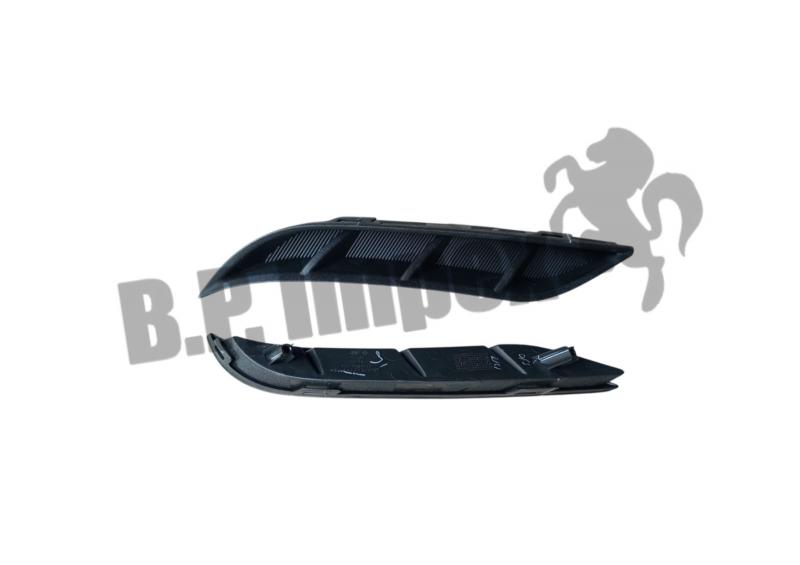 MOULDING-REAR BUMPER,LH