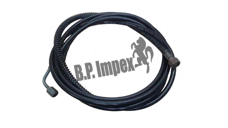 HOSE ON MASTER CYLINDER