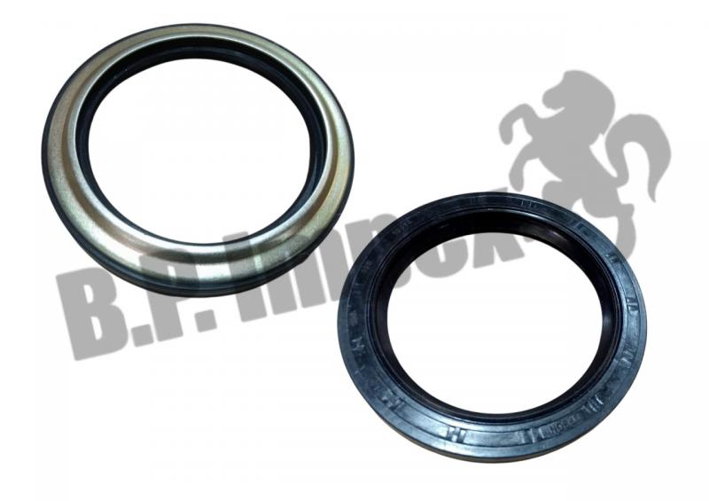 REAR HUB OILSEAL INNER