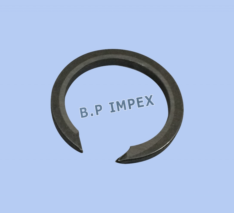 SNAP RING SHAFT END,0503DA0270N