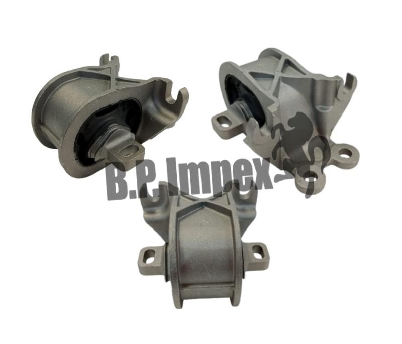 Insulator Engine Mounting LH