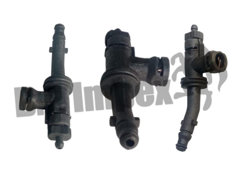 SLAVE CYLINDER CONNECTION 1