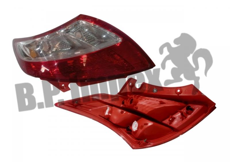 TAIL LAMP RH NEW MODEL SWIFT T 3	