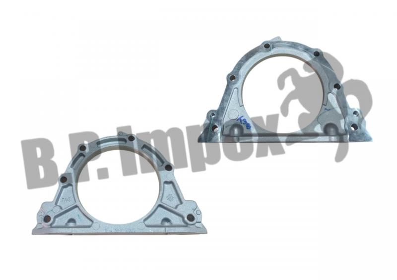 HOUSING, OIL SEAL,11341M51K00