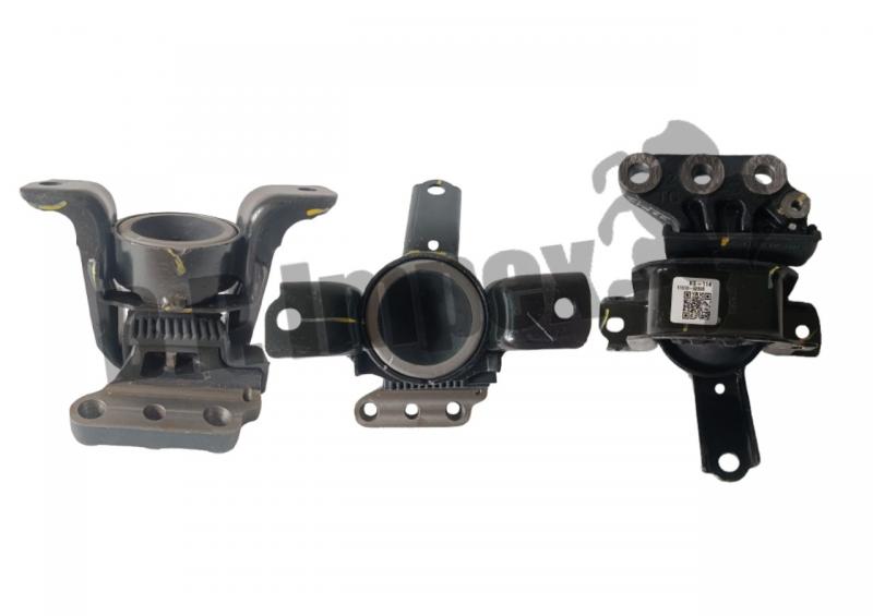 MOUNTING ENGINE RH,11610M62S00