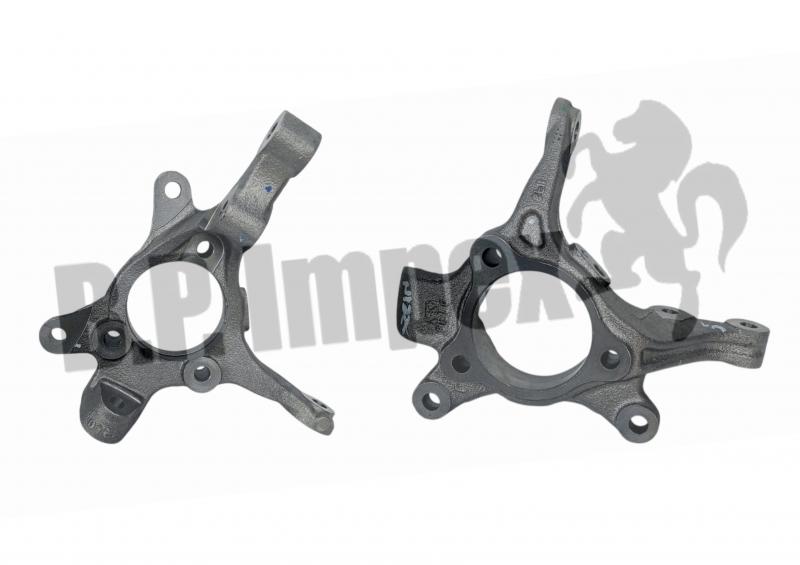 KNUCKLE, STEERING RH