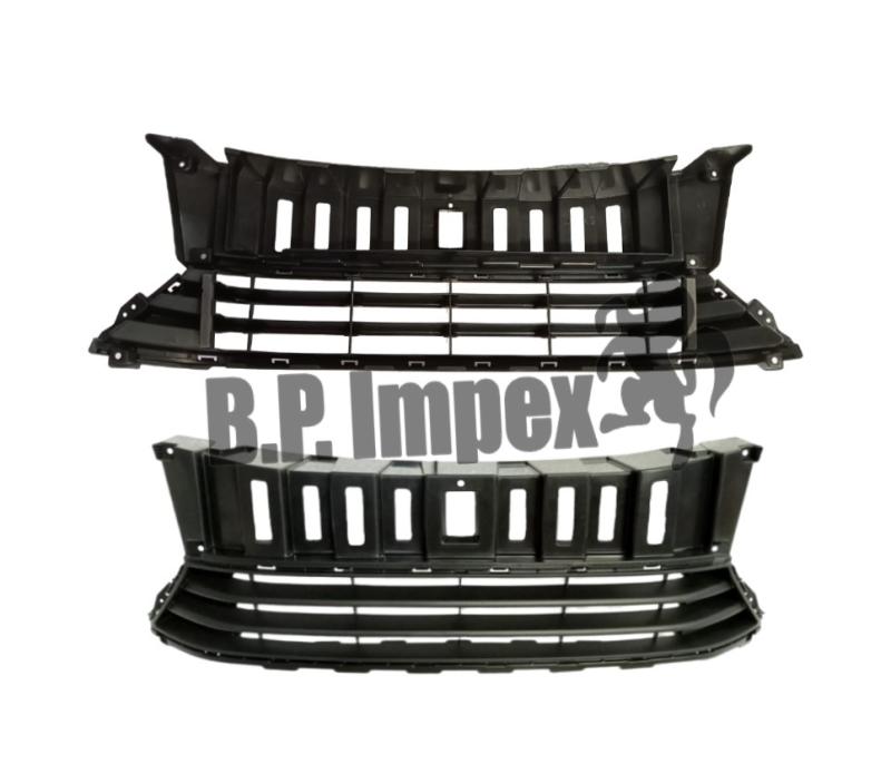 GRILLE, RADIATOR LOWER (BLACK)