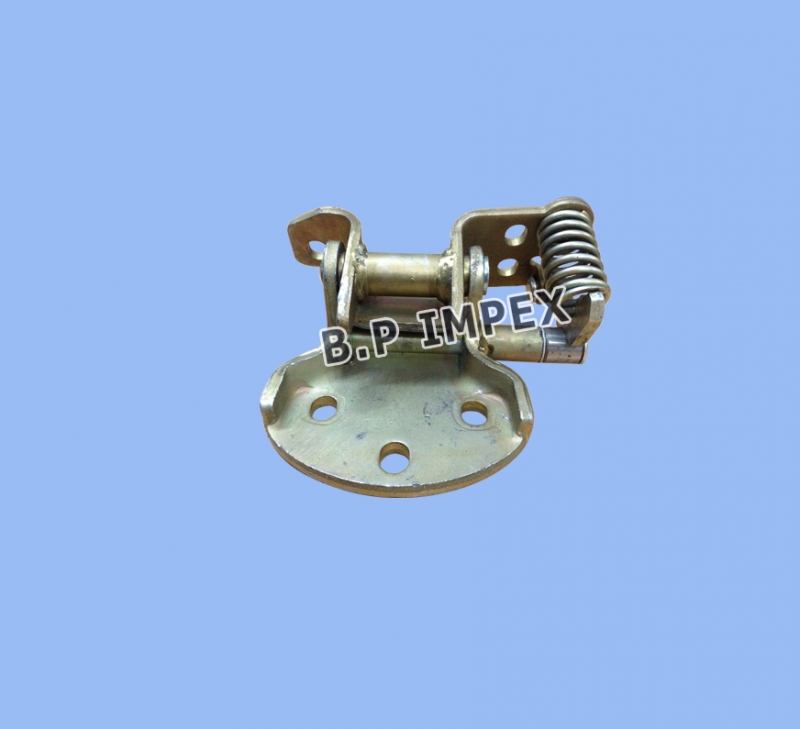 DOOR HINGE BOTTOM RH,264172300119