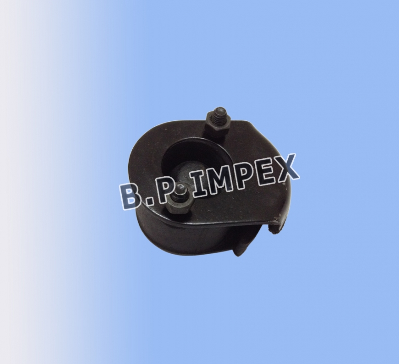 FRONT ENGINE MOUNTING PAD,254724100101