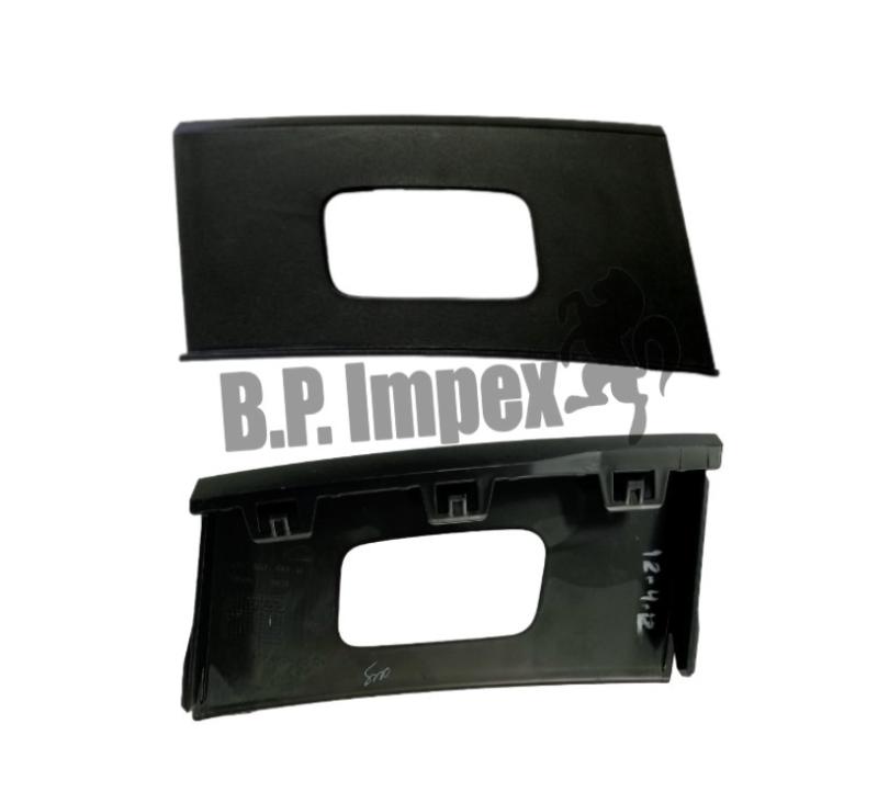 COVER FOR TOWING EYE SATIN BLACK