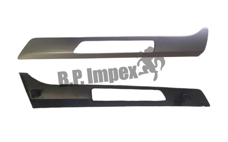 GARNISH-RR COMBINATION LAMP,RH,92436Q6000