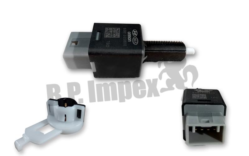 SWITCH ASSY STOP LAMP,938103S700