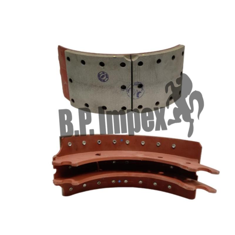 LINED SHOE ASSEMBLY