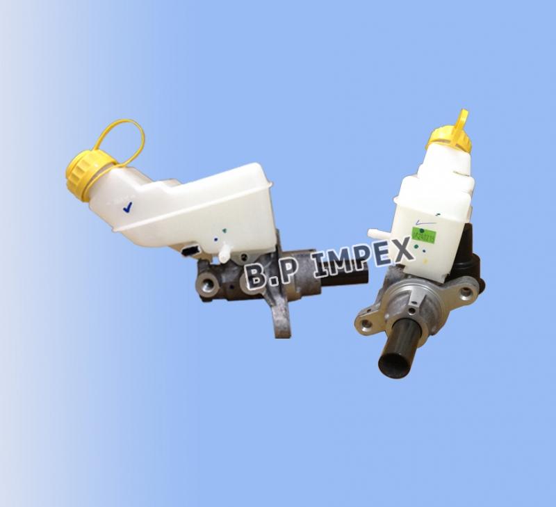 Tandem Master Cylinder With Reservoir	