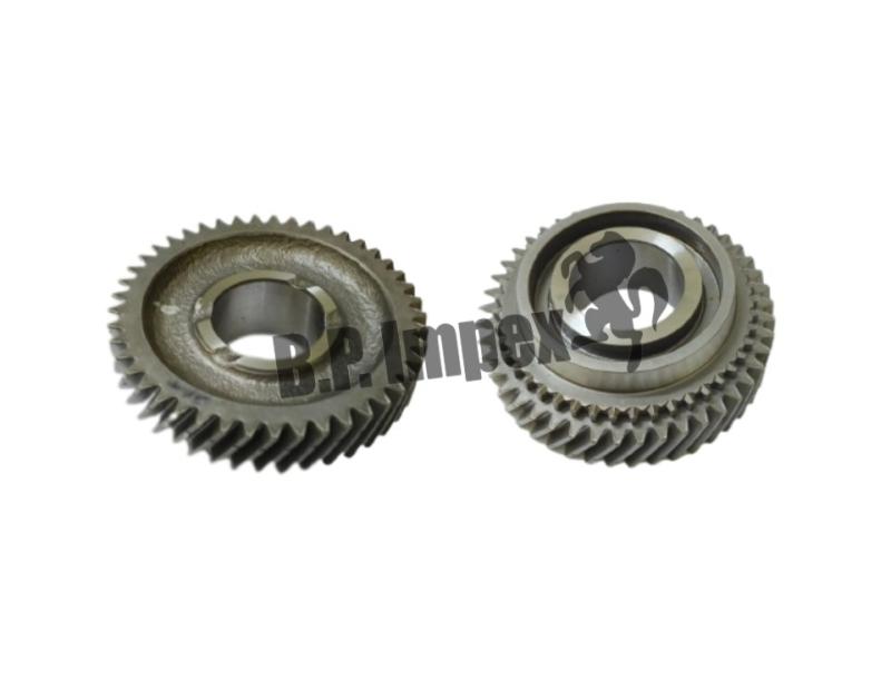 GEAR ASSEMBLY FIFTH DRIVE