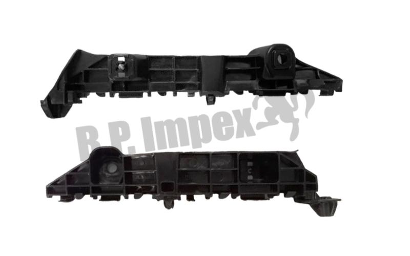 HOLDER, FR BUMPER SIDE RH