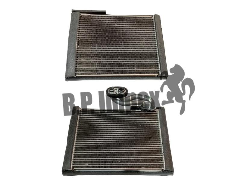 EVAPORATOR