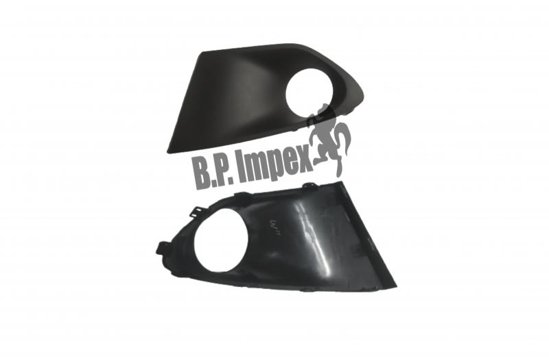 BEZEL FRONT FOG LAMP L (BLACK)