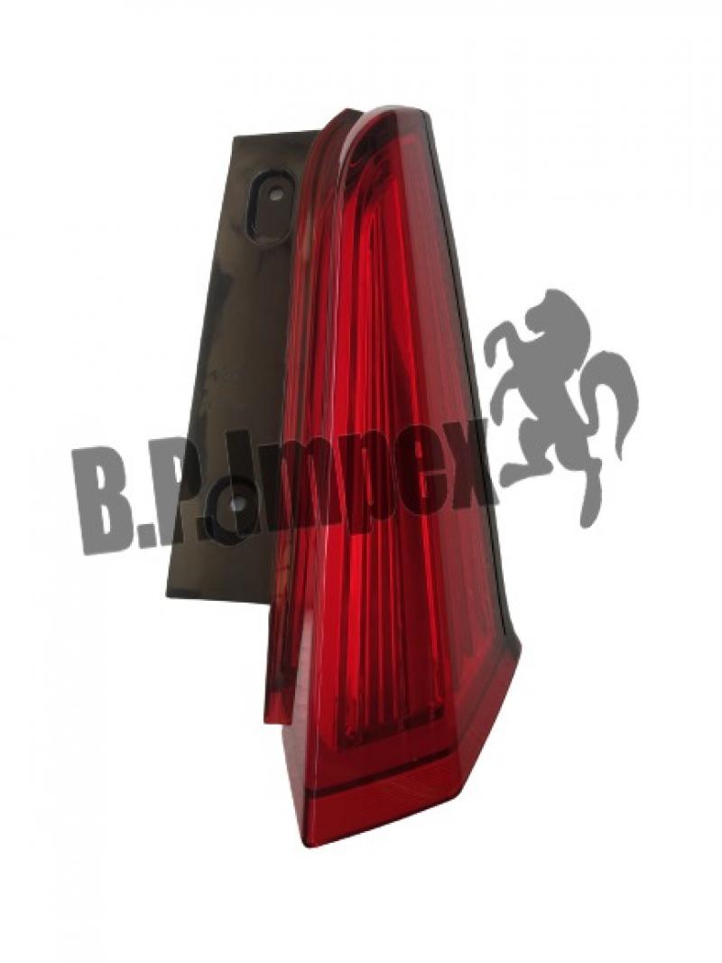 LAMP ASSY, TAIL, RH