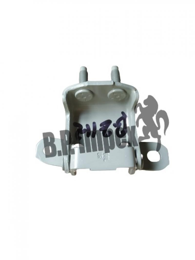 HINGE, RR DOOR UPR RH