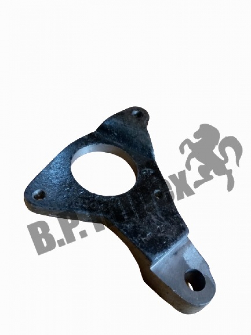BRACKET PUMP MTG