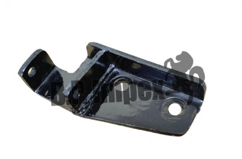 ALTERNATOR MOUNTING BRACKET
