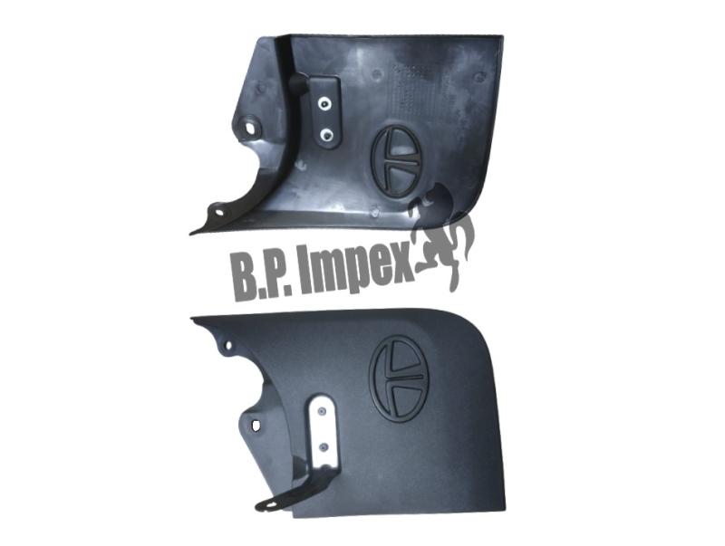 ASSEMBLY MUD FLAP FRONT 235 70 R15 TYRE RH