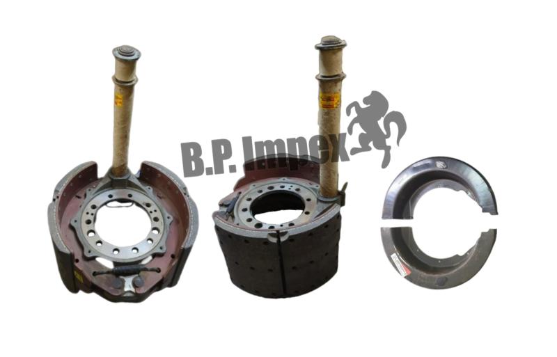 ASSY REAR AXLE BRAKE WITH DUST COVER RH